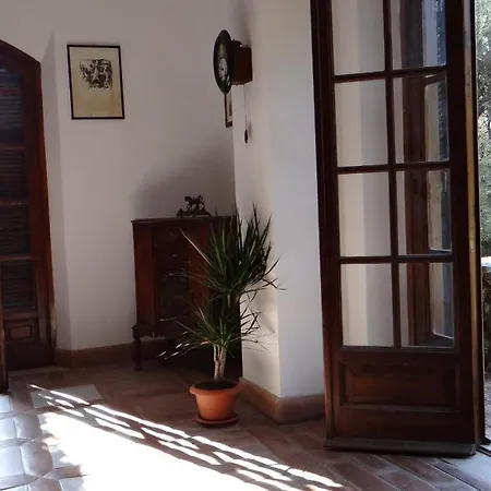 Del Commendatore Sirugo Dom wakacyjny Avola