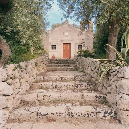 Del Commendatore Sirugo Avola