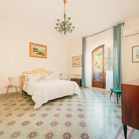 Сasa de vacaciones Del Commendatore Sirugo